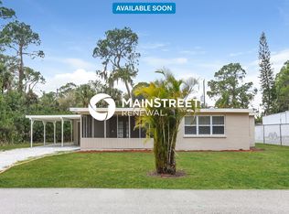 739 Palmetto St, Englewood, FL 34223