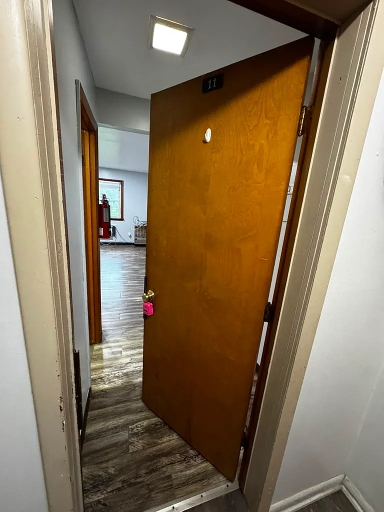 Studio, $1,150 — Photo 2