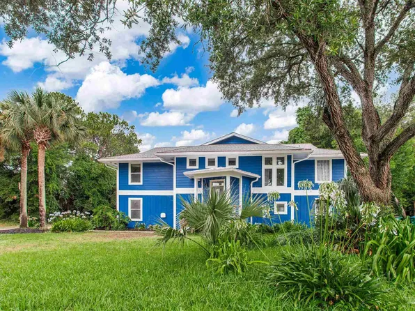 713 Roanoke Ct, Gulf Breeze, FL 32561