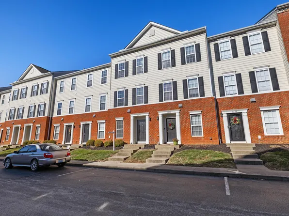 2631 Calgary Dr, Lexington, KY 40509