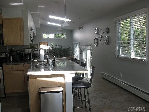 4th image of 1286 Lednam Ct