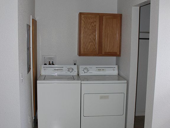 Washer and Dryer available to rent for an additional $30 a m