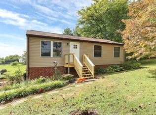 7517 Pilcher St, Warrenton, VA 20186