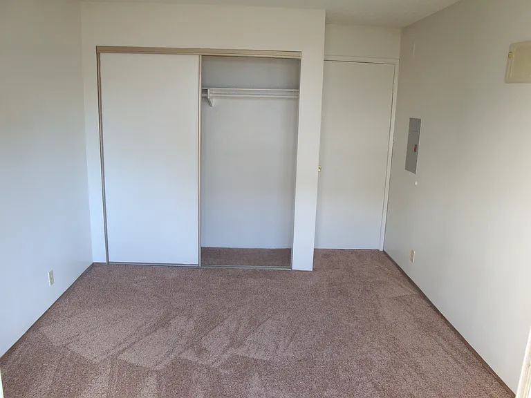 Georgia Court — Photo 11