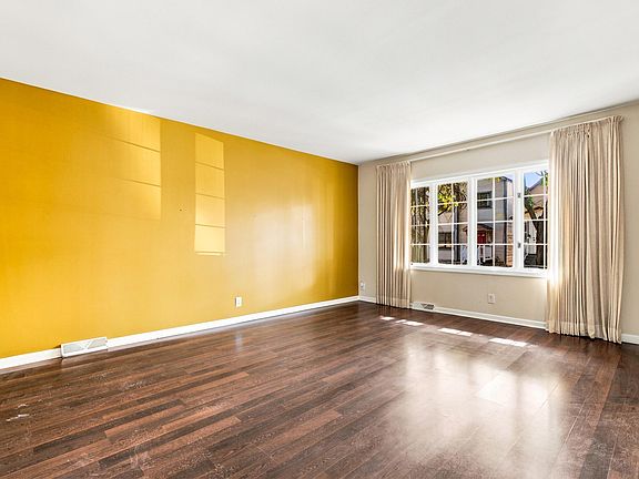5th image of 1543 Fischrupp Ave