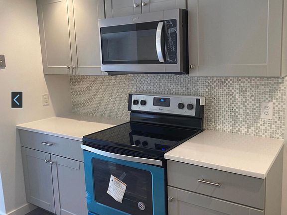 2nd image of 347 Tamarack Dr