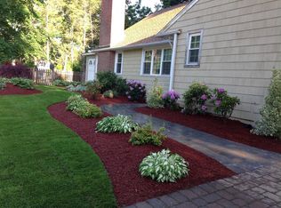 150 Haynes Rd, West Hartford, CT 06117