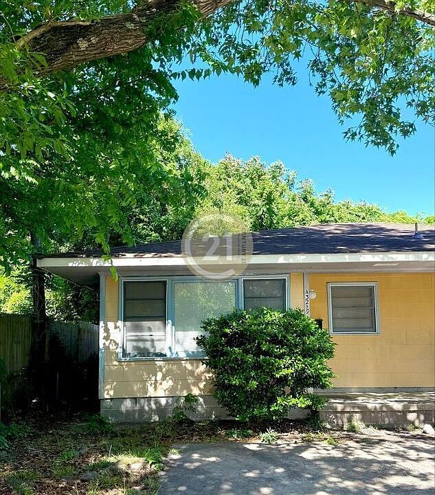 1st image of 3219 Brest Ave #A