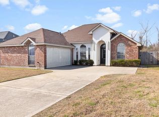 55 Derek Ln, La Place, LA 70068