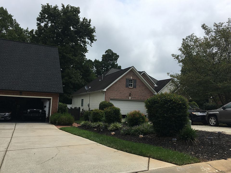 2nd image of 8112 Lockman Ln