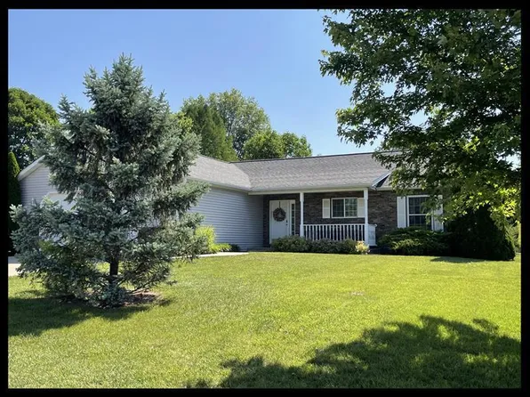 3604 Bettina Ln, Macon, MO 63552