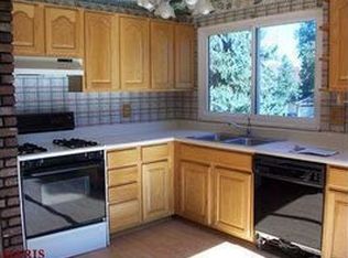 2450 Lindsay Ln, Florissant, MO