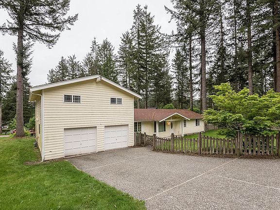 2nd image of 17202 434th Ave SE