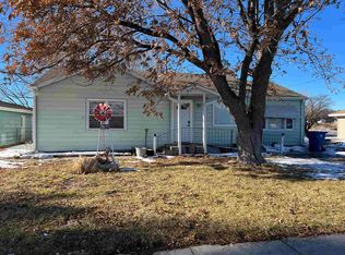 530 McKinley St, Sutherland, NE 69165