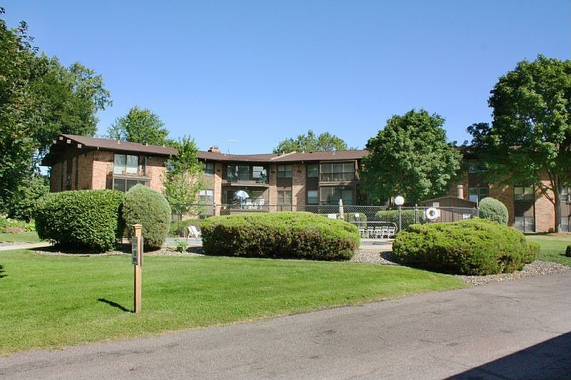 1st image of 10113 34th St W #343