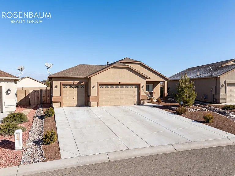 2282 Touchstone Dr — Photo 2