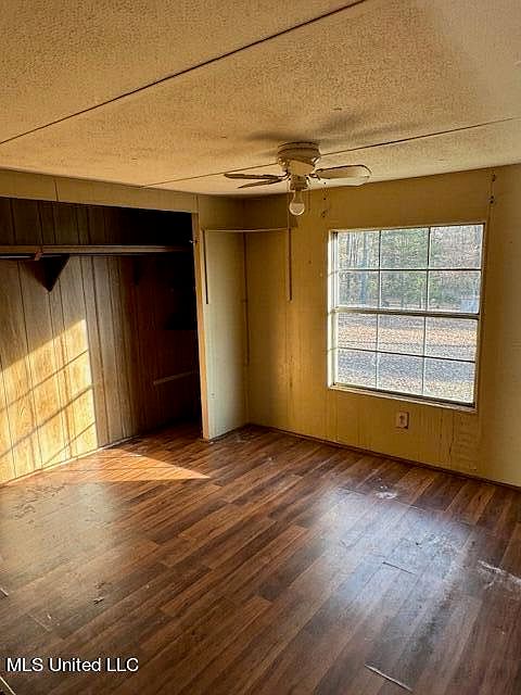 2nd image of 116 Rolling Hills Dr