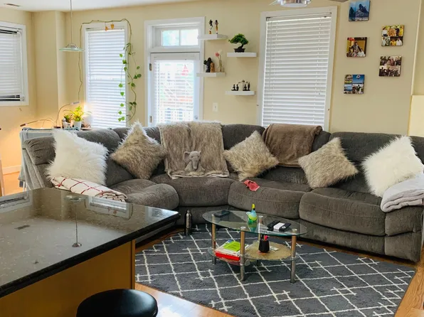 181 E Reed Ave APT 214, Alexandria, VA 22305