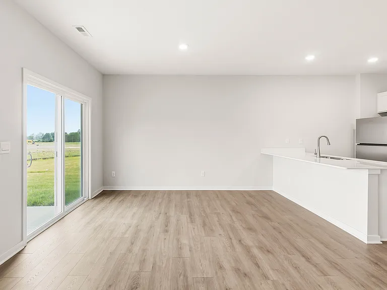 954 Sherwood Loop — Photo 16