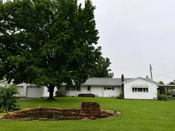 301 E Church Ave, Fairland, OK 74343