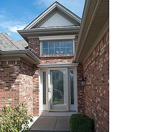 2nd image of 48 Lord Byron Ln