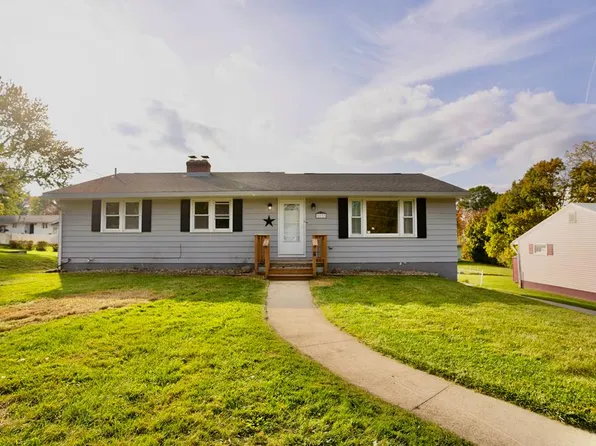 1137 Keller Dr, Mansfield, OH 44905