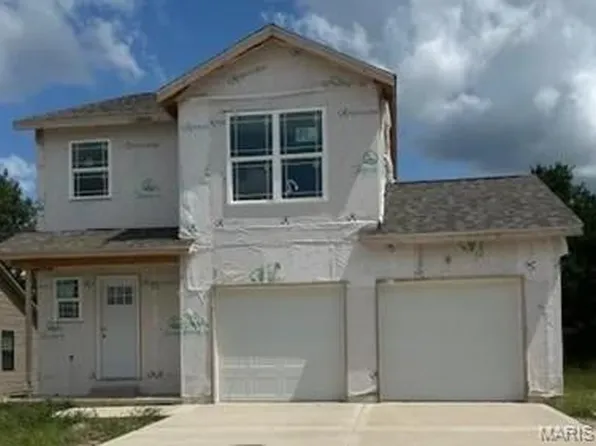 1514 Orchard Lakes Cir, Belleville, IL 62220