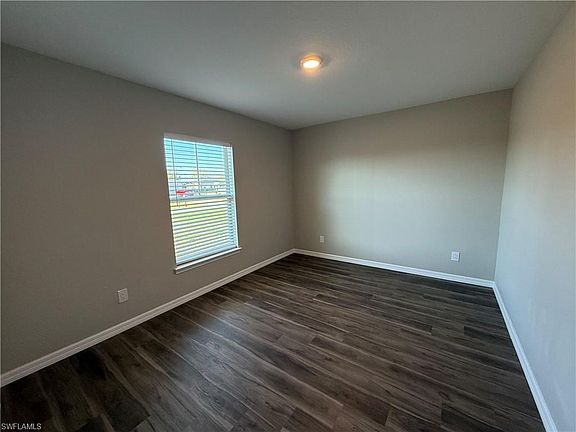 5th image of 1723 NW 19th St