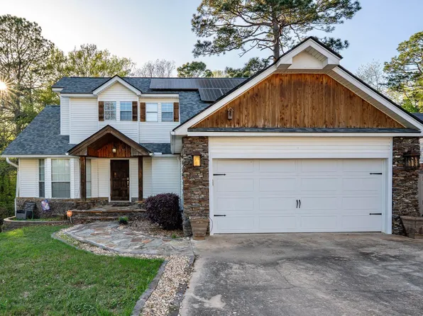 2100 Cherry Xing, Benton, AR 72015