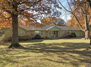 3635 SW Windsor Ct, Topeka, KS 66604