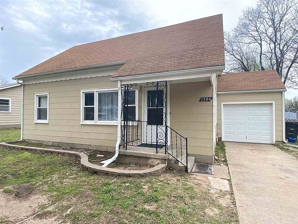 1st image of 1304 N 8th St
