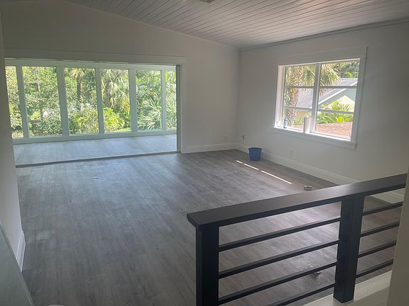 4th image of 5161 Teak Wood Dr