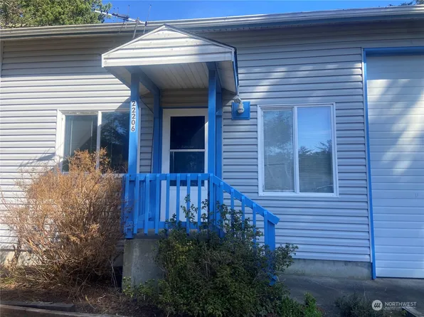 22206 V Lane, Ocean Park, WA 98640