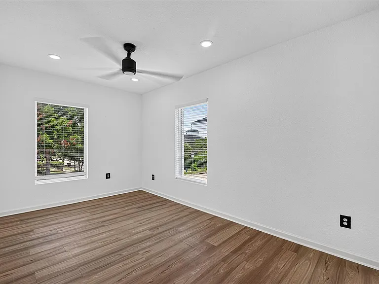 3701 Hutchins St — Photo 21