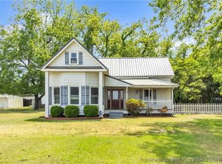2774 County Line Rd, Saint Pauls, NC 28384