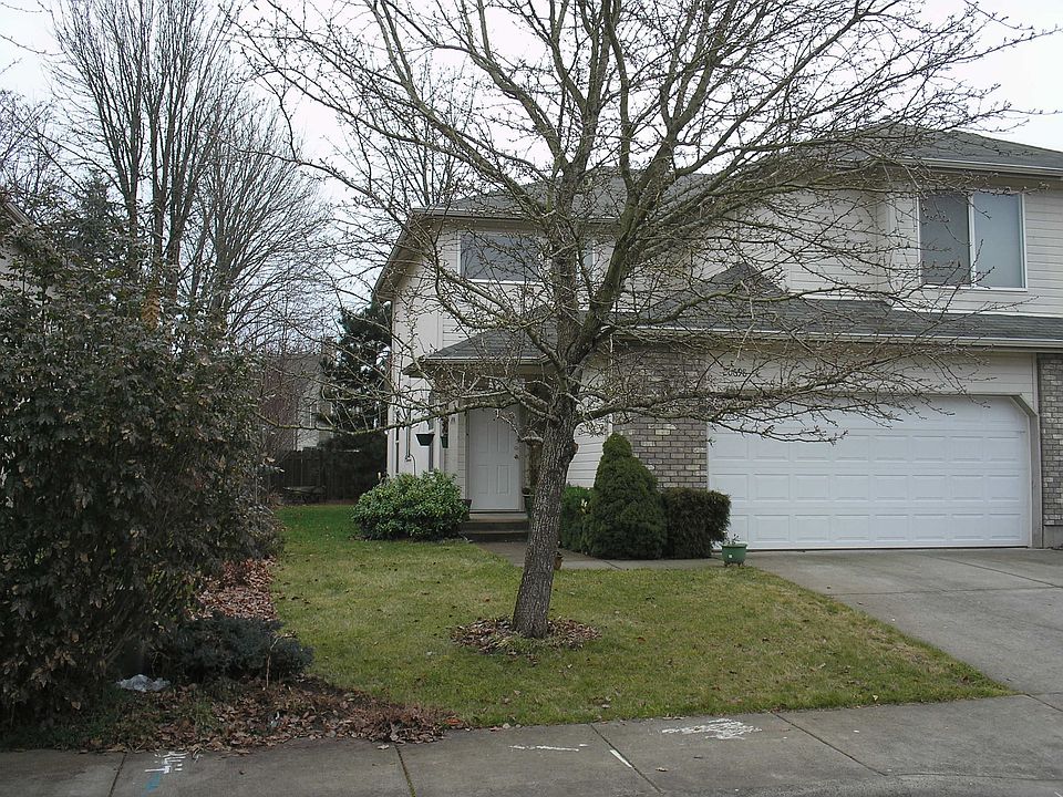 front of house view, from Lavender