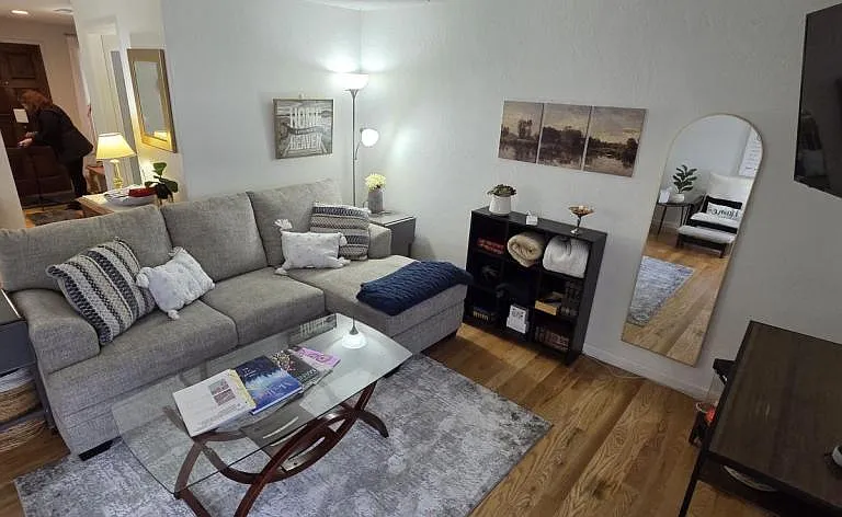 1309 Maple Leaf Ct — Photo 28