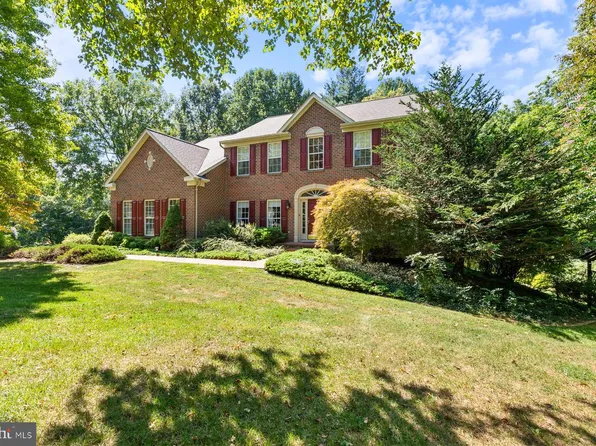 610 Okemo Dr, Eldersburg, MD 21784