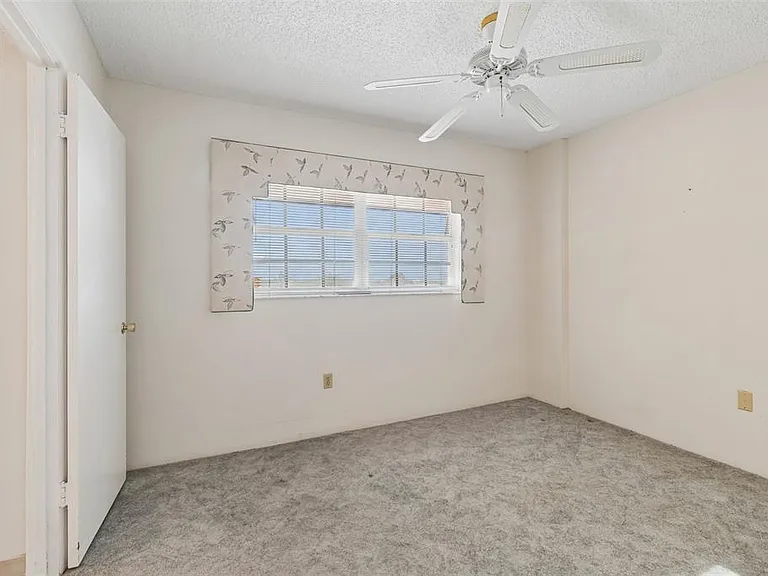 6960 20th Ave N #501 — Photo 42