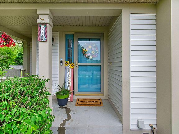 2nd image of 5765 Jamail Dr NE