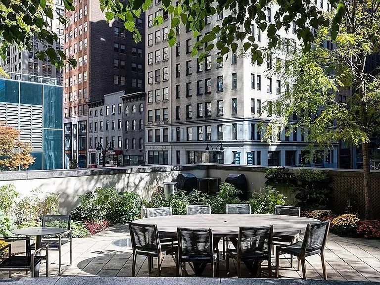 160 Madison Ave #PHD — Photo 14