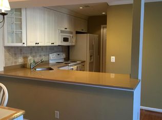 5820 Inman Park Cir #716, Rockville, MD 20852