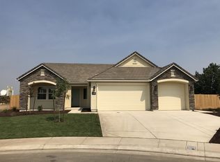 1600 Dolomite Ct, Los Banos, CA 93635