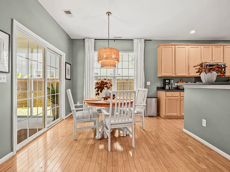 706 Beverly Dr — Photo 39