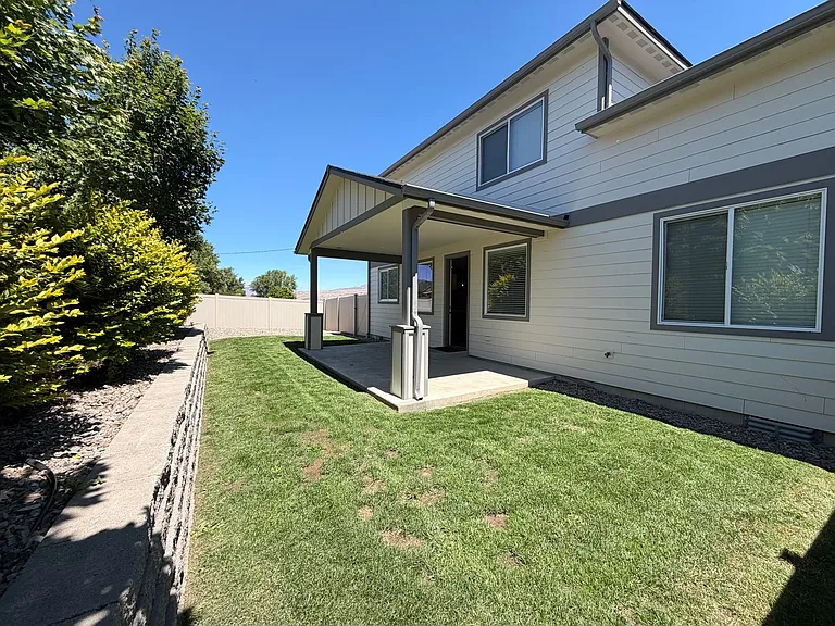 1716 Danny Boy Ln — Photo 24