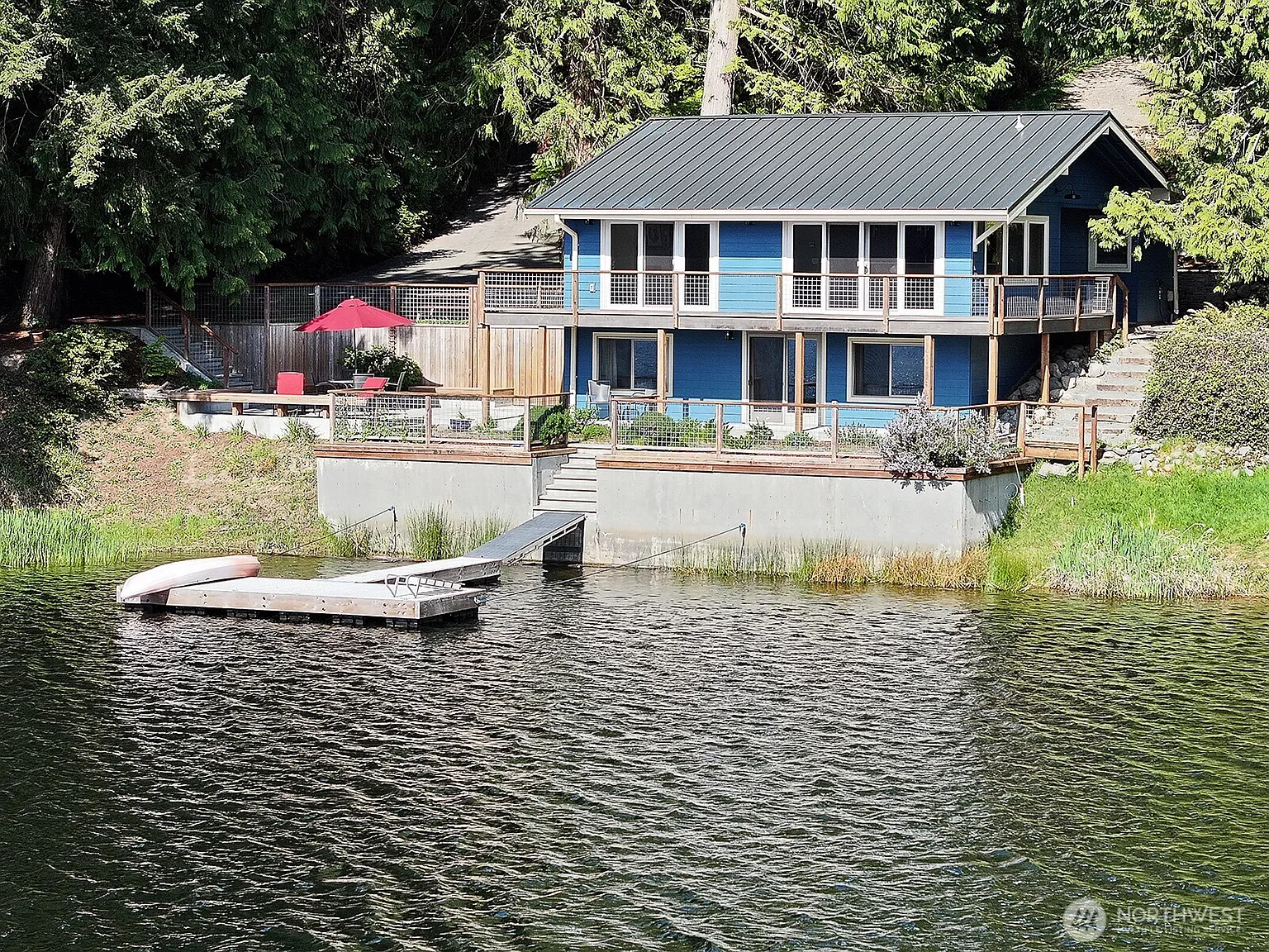 5125 Lakeside Drive photo 1