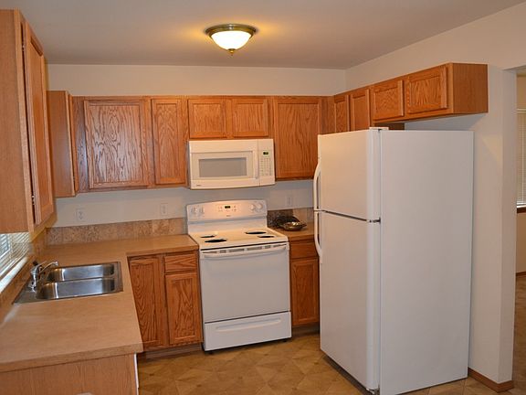 4th image of 4909 Bowwood Cir NE