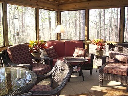 Rear Screened Porch