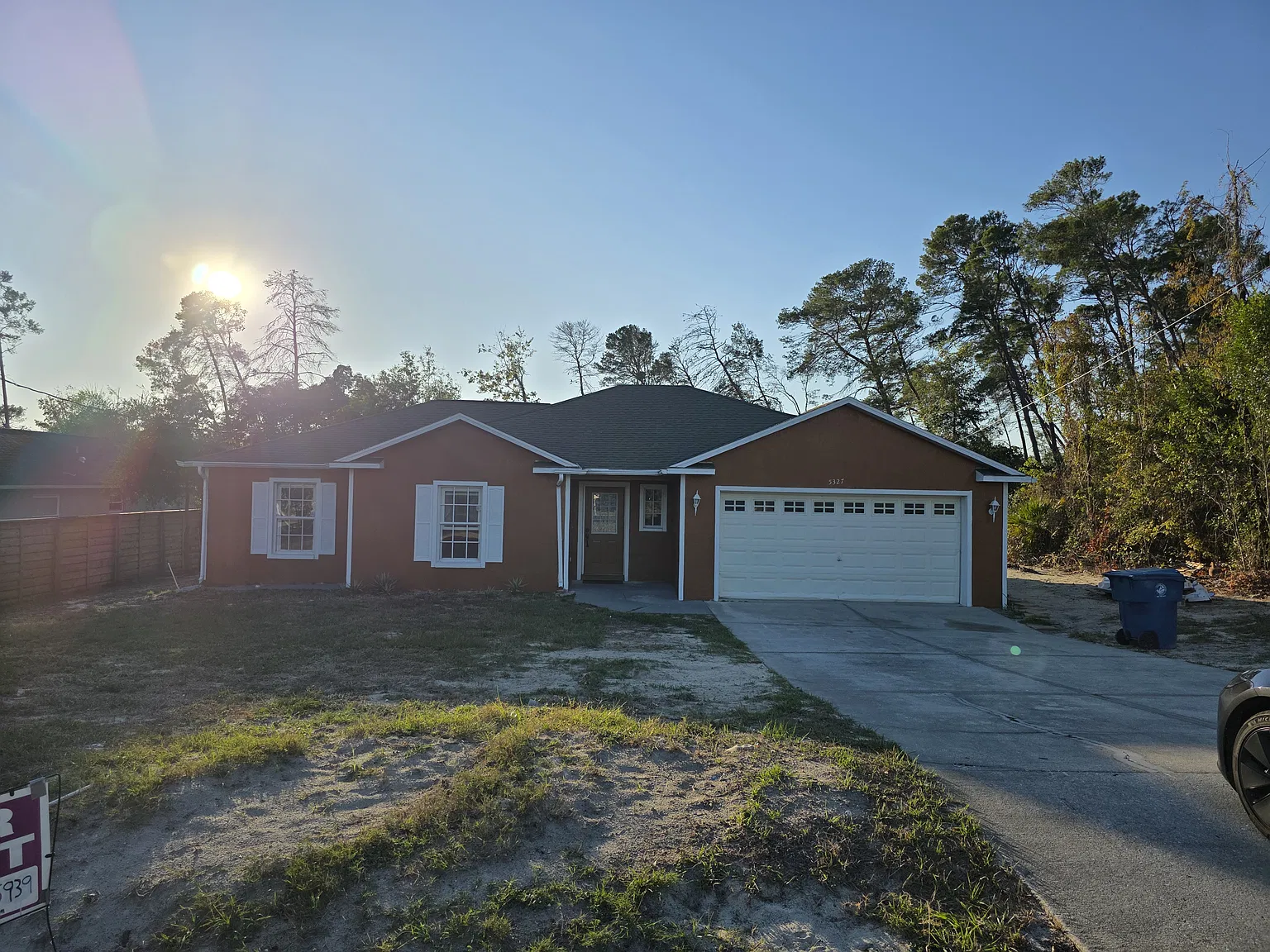 3 bed, 1452 sqft, $1,900 — Photo 1