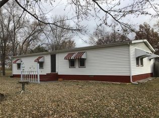 533 E Truman St, Pomona, KS 66076